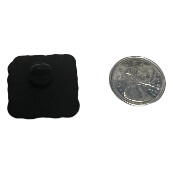 COPY - A cute pin “ Everything is fine “ - Picture 3 of 3